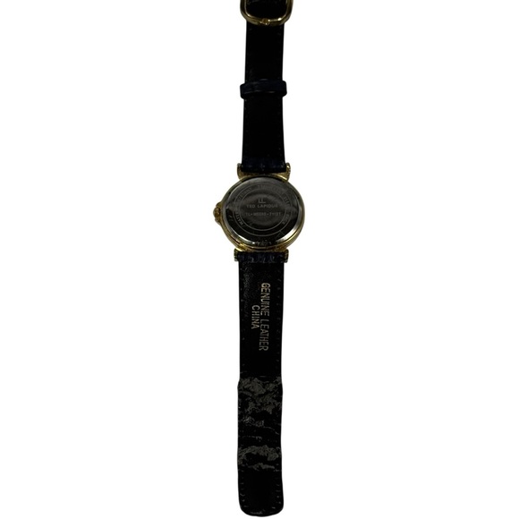 Ted Lapidus vintage mother of pearl Gold Quartz Watch - Picture 4 of 4